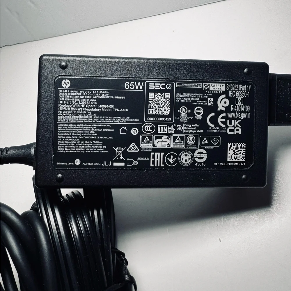 Original HP 65W Power Supply Mini Desktop Charger 19.5V 3.33A Like New